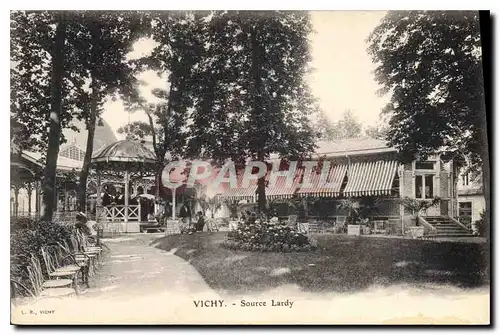 Cartes postales Vichy Source Lardy