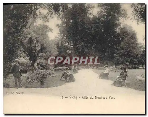 Ansichtskarte AK Vichy Allee du Nouveau Parc