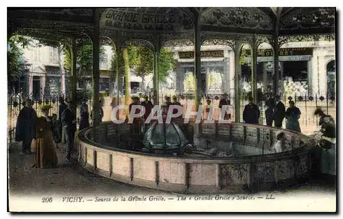 Cartes postales Vichy Source de la Grande Grille