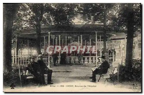 Cartes postales Vichy Source de l'Hopital