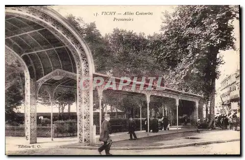 Cartes postales Vichy Allees Couvertes Promenoirs