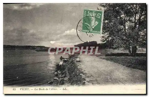 Cartes postales Vichy Les Bords de l'Allier