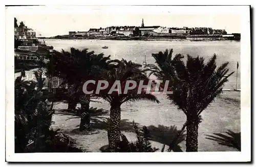 Cartes postales Cote d'Emeraude Dinard La Palmerie dans le lointain St Malo