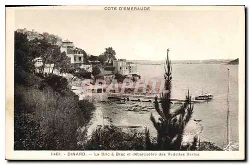 Cartes postales Dinard Le Bric a Brac et debarcadere des Vedettes Vertes