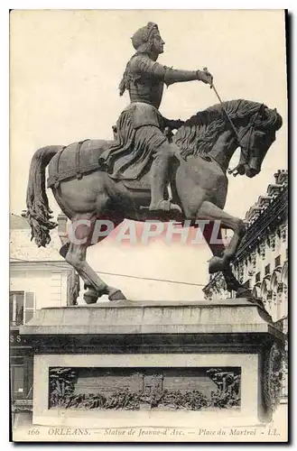 Cartes postales Orleans Statue de Jeanne d'Arc Place du Martroi