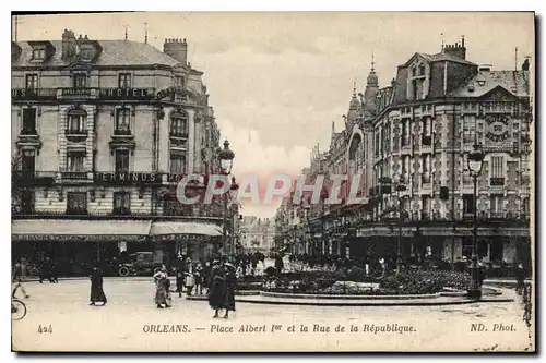 Cartes postales Orleans Place Albert I et la Rue de la Republique