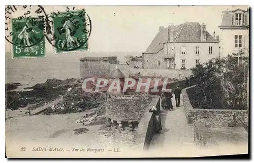 Cartes postales Saint Malo Sur les Remparts