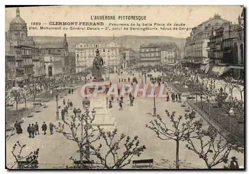 Cartes postales L'Auvergne Pittoresque Clermont Ferrand panorama de la belle place de Jaude plan Monument du gen