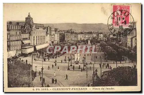 Cartes postales Clermont Ferrand place de Jaude