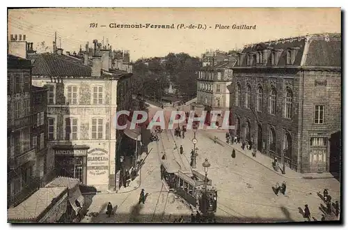 Cartes postales Clermont Ferrand P de D place Gaillard Tramway