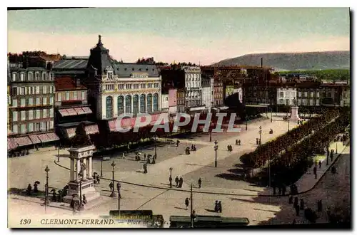 Cartes postales Clermont Ferrand place de Jaude