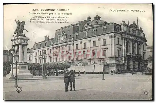 Cartes postales Clermont Ferrand Statue de Vercingetorix et le Theatre