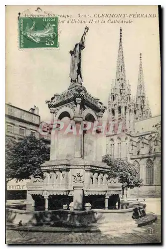 Cartes postales Clermont Ferrand Monument d'Urbain II et La Cathedrale