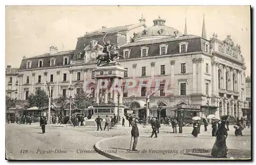 Cartes postales P de D Clermont Ferrand Statue de Vercingetorix et le Theatre