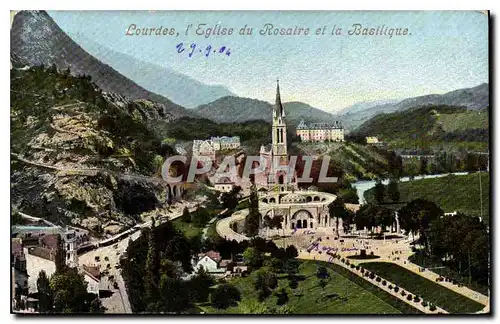 Ansichtskarte AK Lourdes l'Eglise du Rosaire et la Basilique