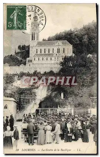 Cartes postales Lourdes La Grotte de la Basilique