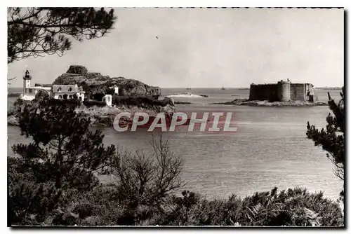 Ansichtskarte AK Carantec Finistere l'Ile Louet et le chateau du Taureau