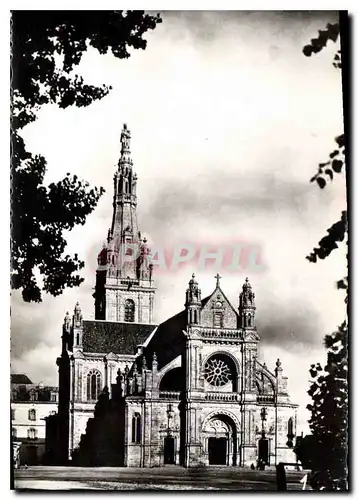 Ansichtskarte AK Sainte Anne d'Auray Morbihan la basilique de Ste Anne reconstruite en 1856 dans le style renaiss