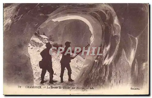 Cartes postales Chamonix la Grotte du Glacier des Bossons