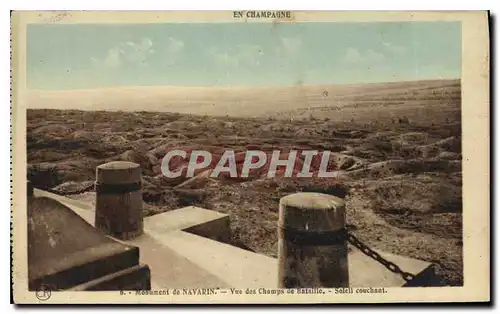 Cartes postales En Champagne Monument de Navarin vue des Champs de bataille soleil Couchant