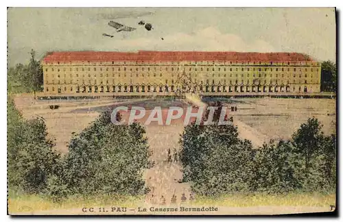 Cartes postales Pau la Caserne Bernadotte Avion Aviation Militaria