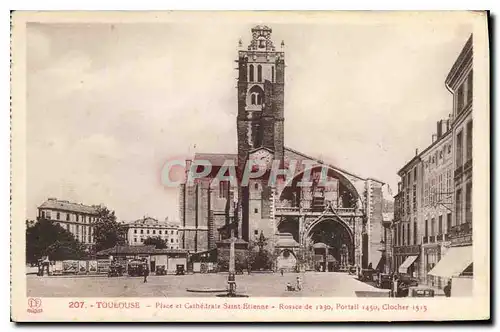 Cartes postales Toulouse place et cathedrale Saint Etienne