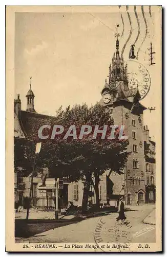 Cartes postales Beaune la place Monge et le Beffroi