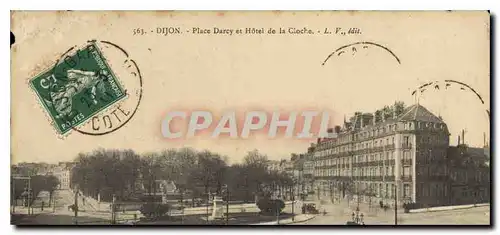 Cartes postales Dijon place Darcy et hotel de la Cloche