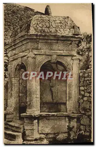 Cartes postales Les Baux B du R Pavillon de la Reine Jeanne Rendez vous d'amour des Princes des Baux