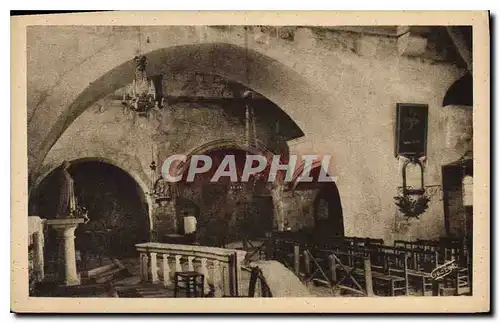 Ansichtskarte AK Les Baux Interieur de l'Eglise St Vincent contenant des Vestiges des X XII XIV XV et XIV sicle