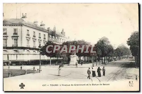 Ansichtskarte AK Tours L'Avenue de Grammont et la Statue de Balzac