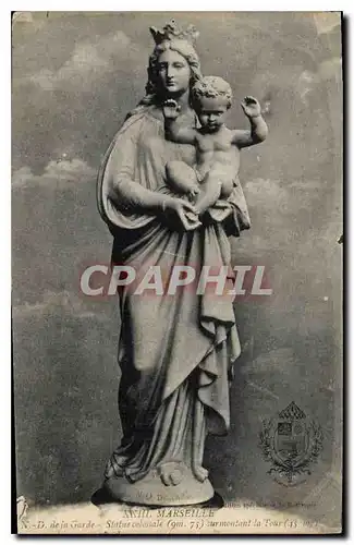 Cartes postales Marseille N D de la Garde Statue colossale 9 m 75 sur montant la Tour