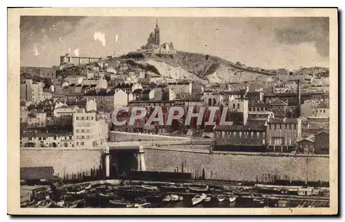 Cartes postales Marseille La Colline de N D de la Garde