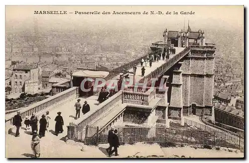 Cartes postales Marseille Passerelle des Ascenseurs de N D de la Garde