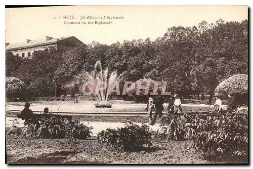 Cartes postales Metz Jet d'Eau de l'esplanade