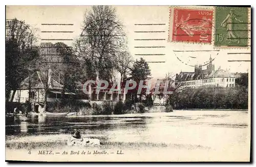 Cartes postales Metz Au Bord de la Moselle