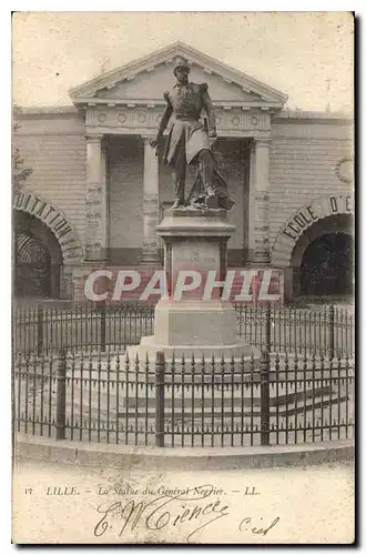 Cartes postales Lille La Statue du General Negrier