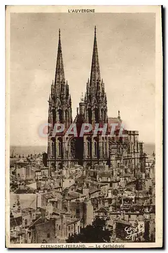 Cartes postales Clermont Ferrand La Cathedrale