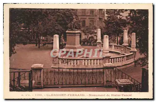 Cartes postales Clermont Ferrand Monument de Blaise Pascal