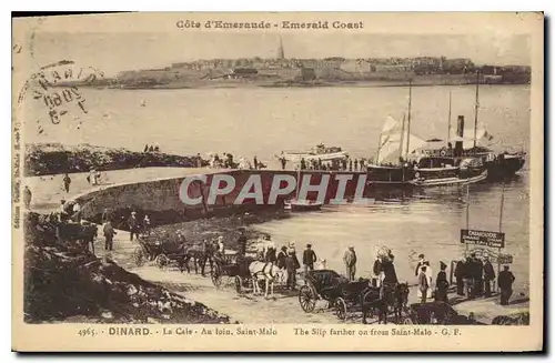 Cartes postales Dinard La Cale Au Loin Saint Malo The Slip farther on from Saint Malo Bateau