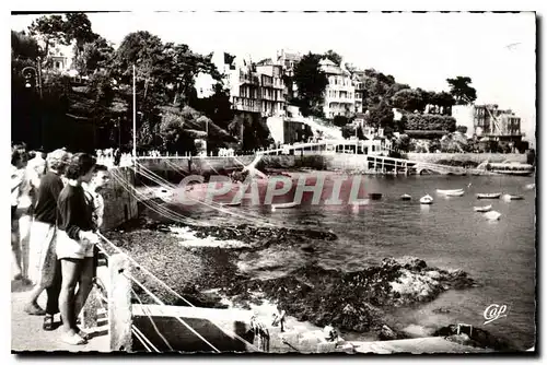 Cartes postales Cote d'Emeraude Dinard Le Quai de la Perle l'Embarcadere des Vedettes Vertes