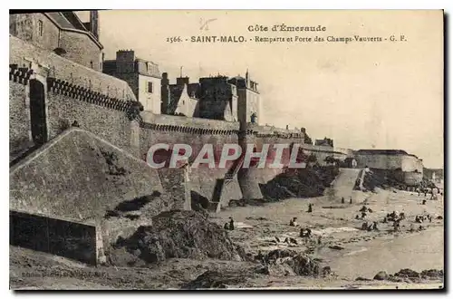 Cartes postales Cote d'Emeraude Saint Malo Remparts et Porte des Champs Vauverts