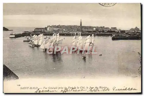 Ansichtskarte AK Saint Malo Vue Generale prise du Fort de la Cite Bateaux