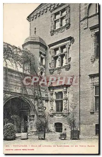 Ansichtskarte AK Toulouse Cour de l'Hotel Vieux Raisin