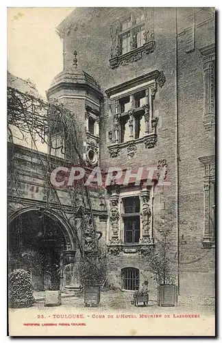 Ansichtskarte AK Toulouse Cour de l'Hotel Meynier de Labordes