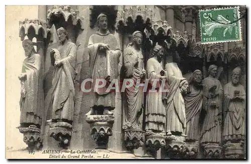 Ansichtskarte AK Amiens La Cathedrale Detail du Grand Porche