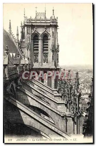 Cartes postales Amiens la cathedrale la Grande Tour