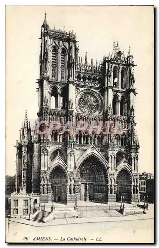 Cartes postales Amiens la cathedrale