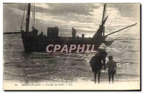 Cartes postales Berck Plage Coucher de Soleil Bateau