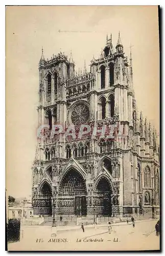 Cartes postales Amiens la cathedrale